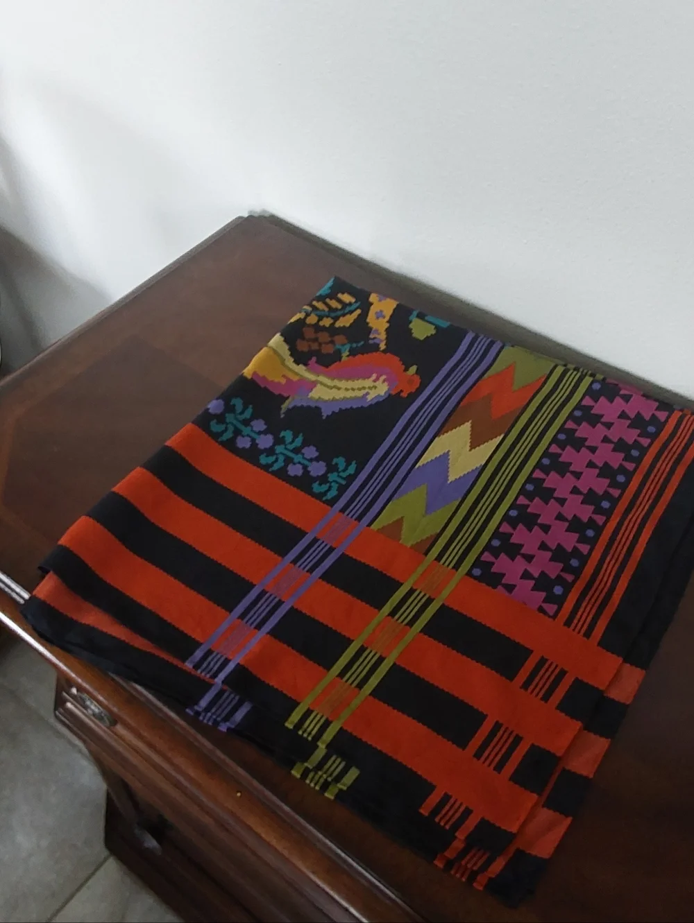 PIERRE BALMAIN VINTAGE GRAND‎ BIRDS SQUARE SILK SCARF Love Birds